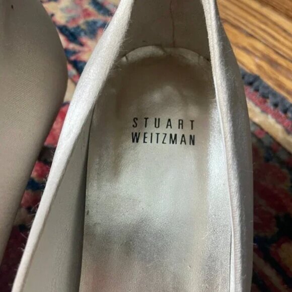 Vintage Stuart Weitzman satin kitten heels - Picture 3 of 10